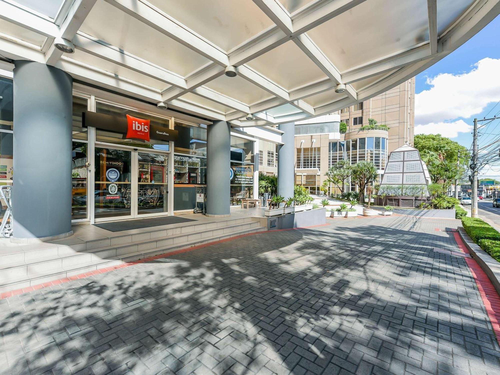 Ibis Guarulhos Aeroporto Hotel Exterior photo